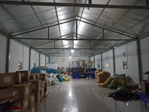 Xưởng sản xuất cốt nhựa cắm hoa