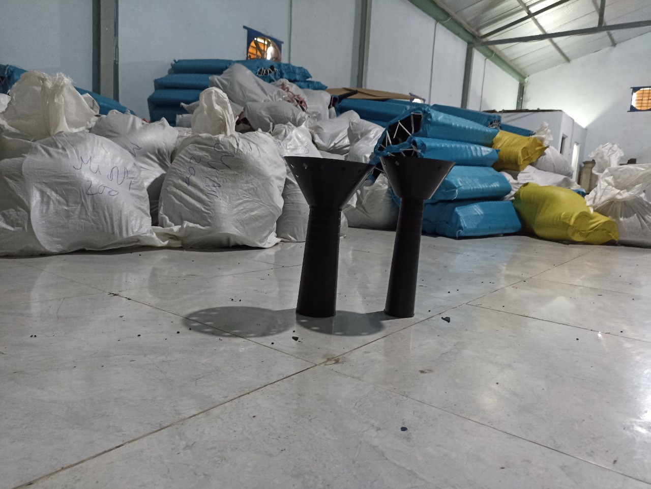 Địa chỉ bán cốt nhựa cắm hoa giá sỉ uy tín