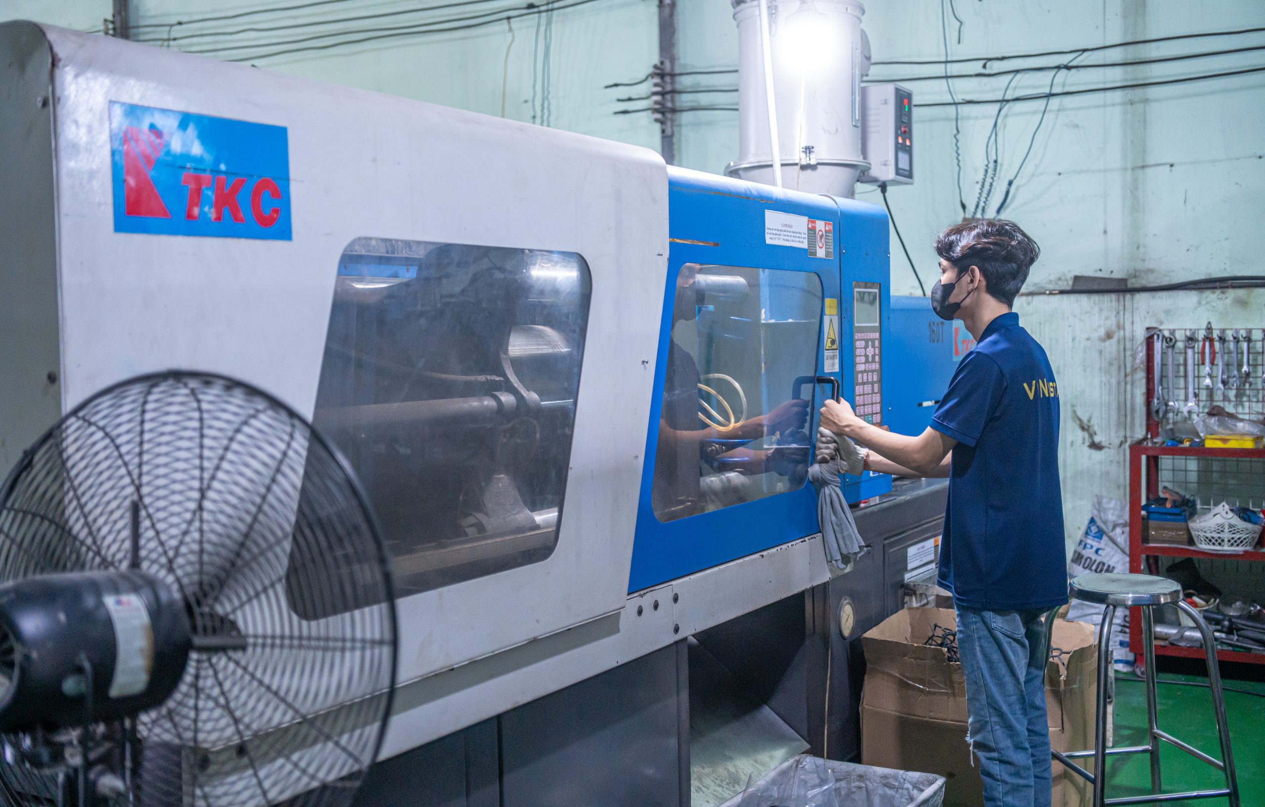 Quy trình OEM nhựa công nghiệp tại Nhựa Lam Hồng