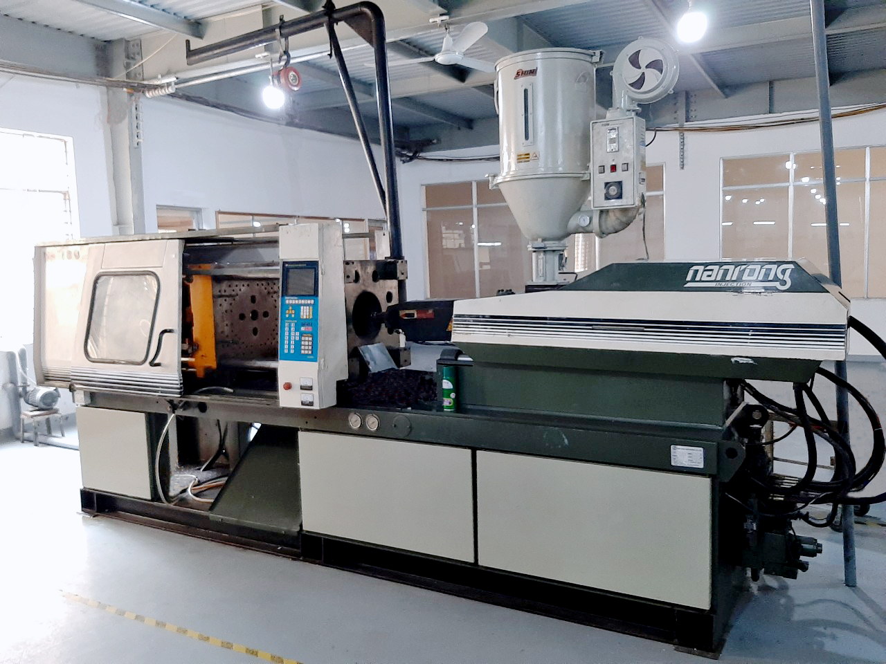 Quy trình gia công ép nhựa gia công số lượng ít tại Lam Hồng