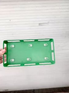 Ứng dụng của khay nhựa cắm hoa trong thực tế