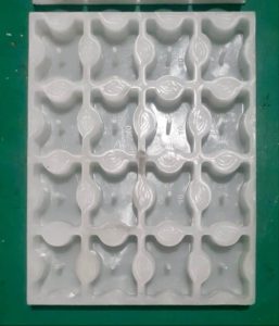 Quy trình gia công khuôn đúc con kê chuyên nghiệp